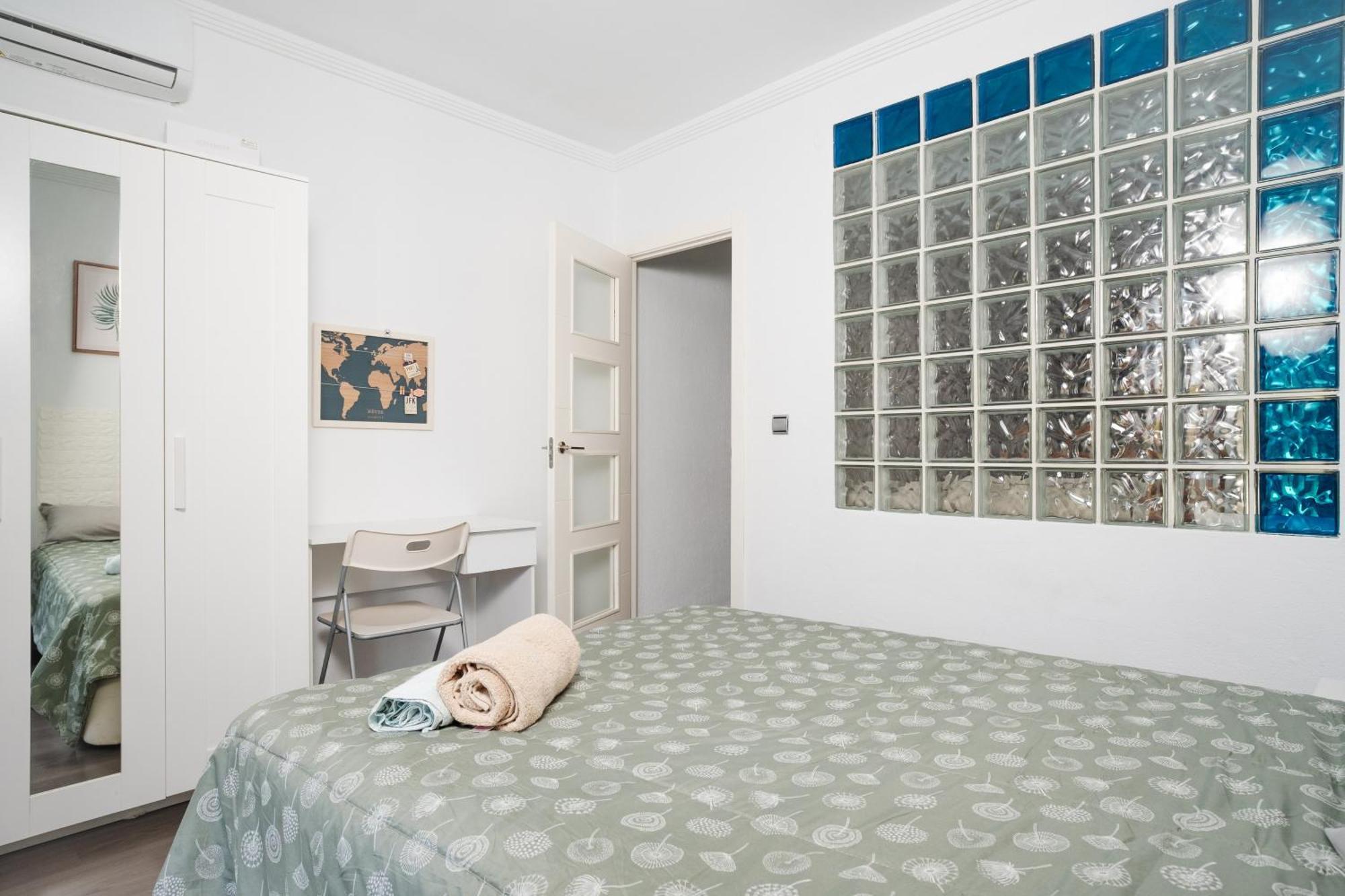 דירות סביליה Acogedor Piso Con Balcon מראה חיצוני תמונה
