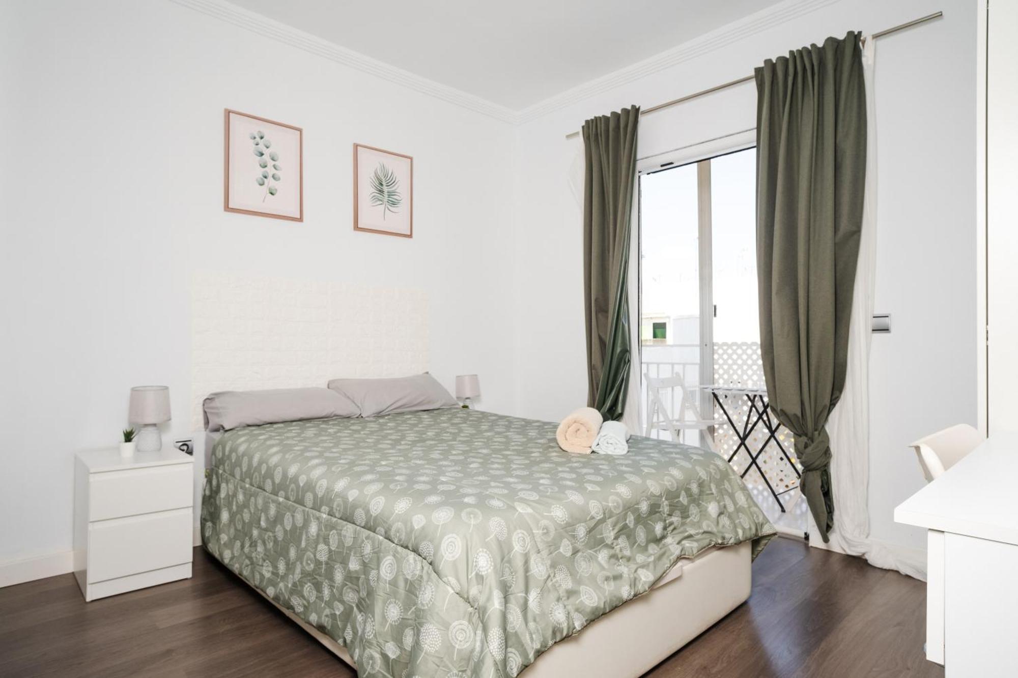 דירות סביליה Acogedor Piso Con Balcon מראה חיצוני תמונה